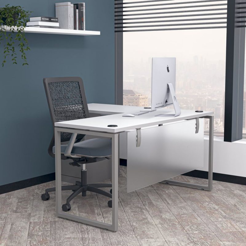 Digital Render of L-Shaped Office Desk with O-Leg