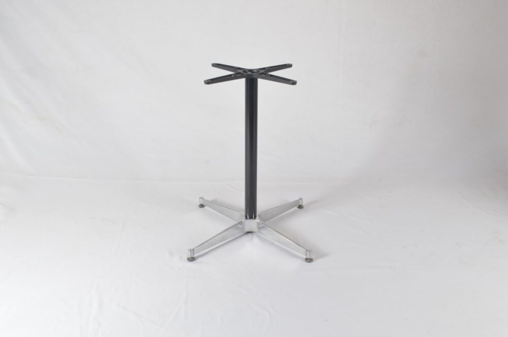 Cross column base